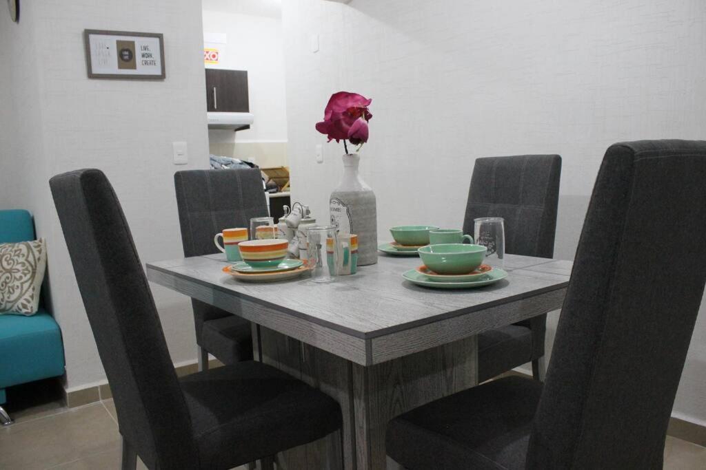 Apartamento Depa De Playa C/alberca Cerca De La 5a Avenida *