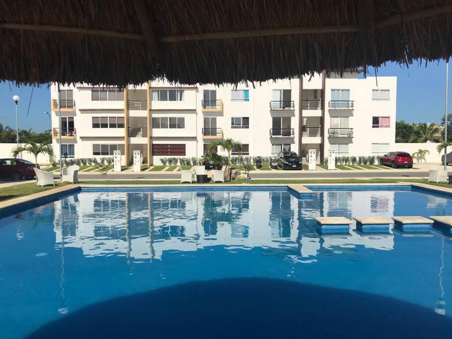 Depa De Playa C/alberca Cerca De La 5a Avenida Apartamento